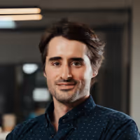 Víctor Ruiz
